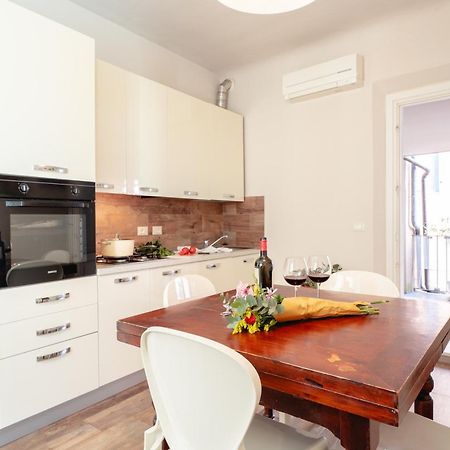 Lanfranchi Deluxe Apartament Pisa Bagian luar foto